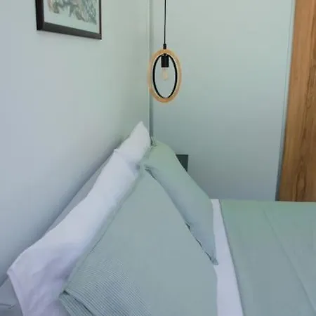 아파트 Sirokos House *