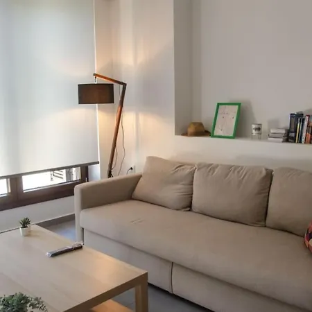 아파트 Sirokos House