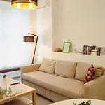 Apartamento Sirokos House *