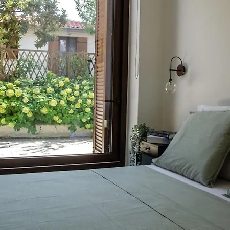 Sirokos House