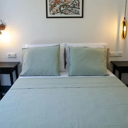 Apartamento Sirokos House *
