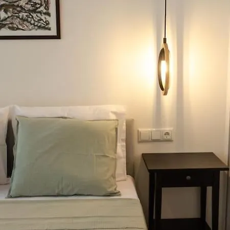 Apartament Sirokos House *