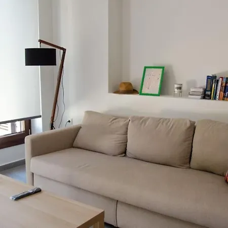 Sirokos House *